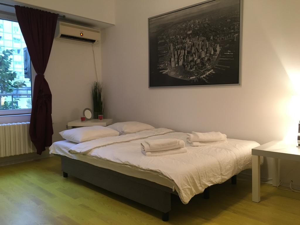 Green Apartment Bukarest Kültér fotó