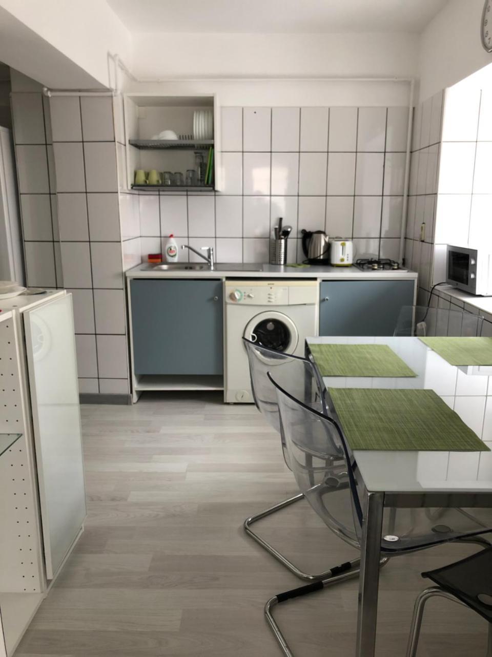 Green Apartment Bukarest Kültér fotó
