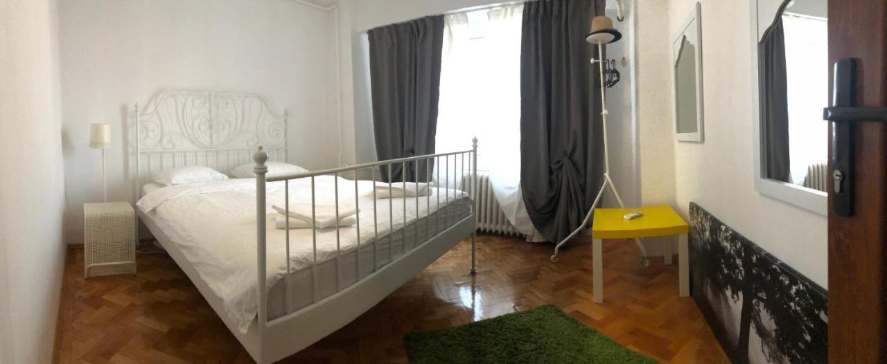 Green Apartment Bukarest Kültér fotó